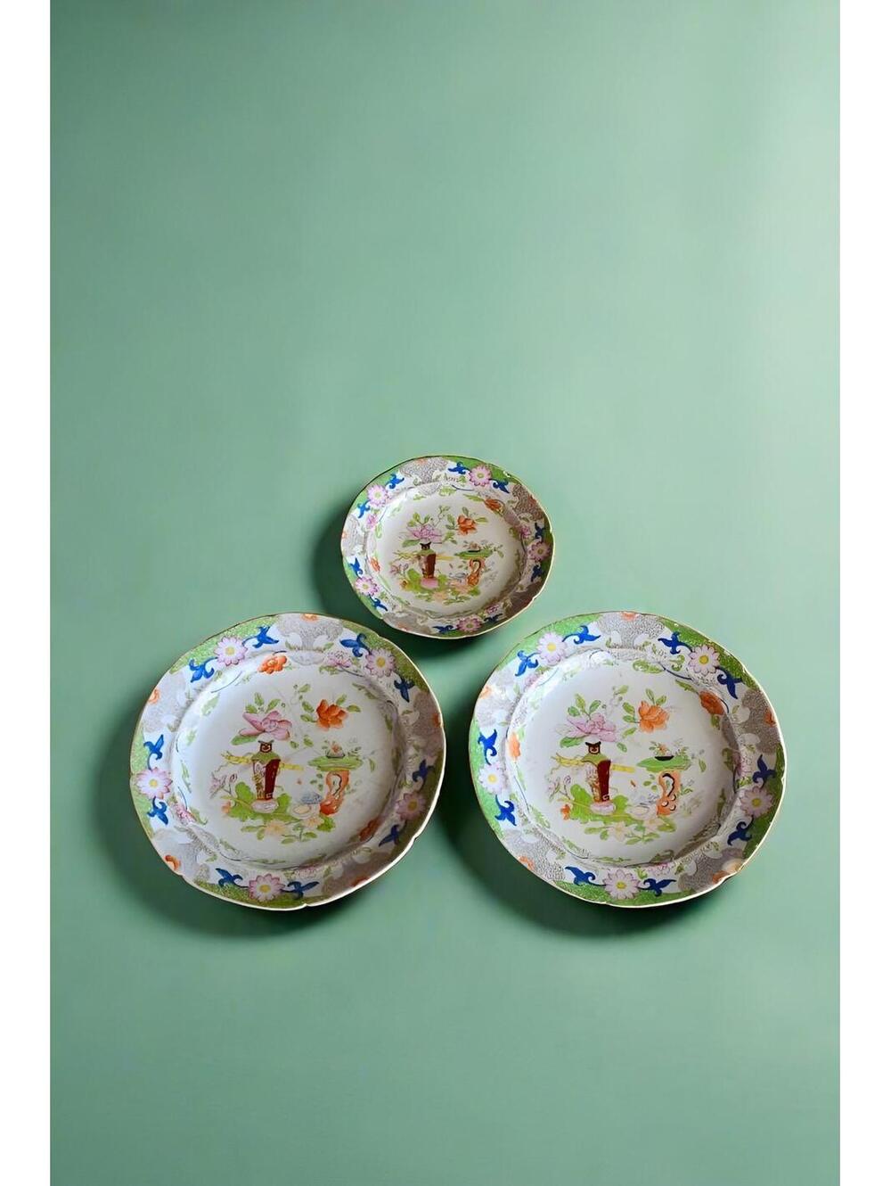 Georgian Mason's Ironstone Table & Flower Pot Pattern Plates Set